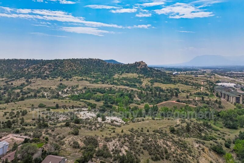 Updated 3 Bedroom plus office near Pulpit Rock! property image