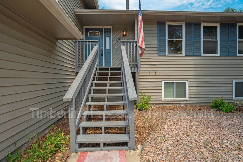 Updated 3 Bedroom plus office near Pulpit Rock! property image
