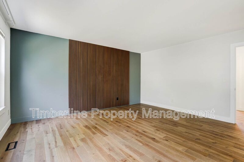 Updated 3 Bedroom plus office near Pulpit Rock! property image