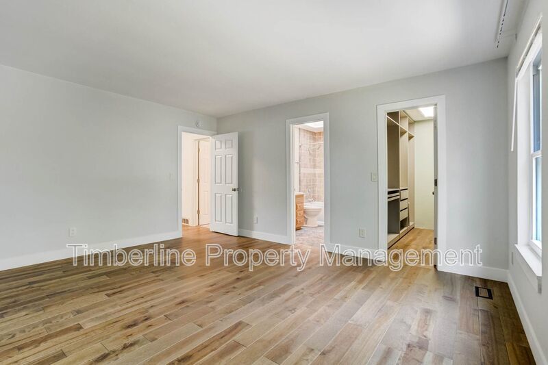 Updated 3 Bedroom plus office near Pulpit Rock! property image
