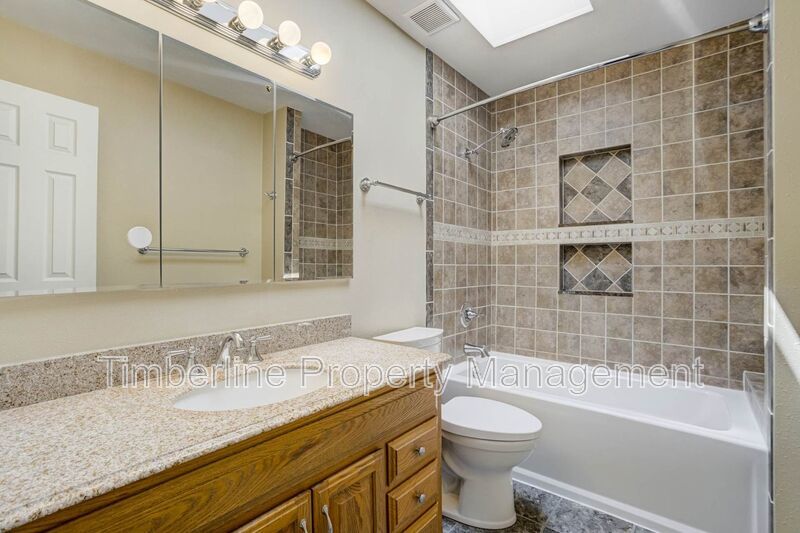 Updated 3 Bedroom plus office near Pulpit Rock! property image