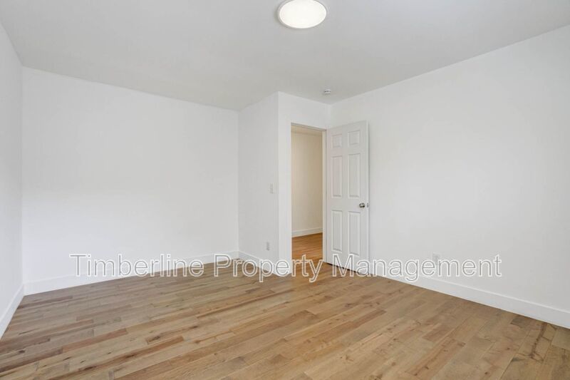 Updated 3 Bedroom plus office near Pulpit Rock! property image
