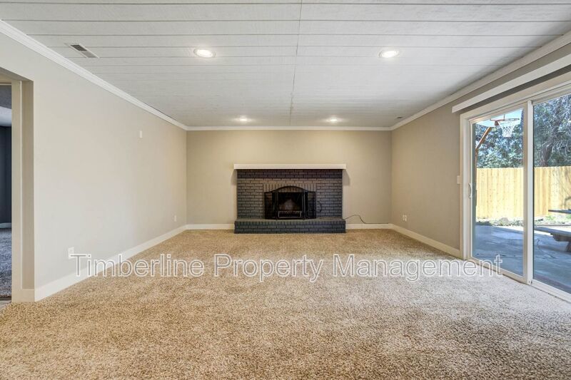 Updated 3 Bedroom plus office near Pulpit Rock! property image