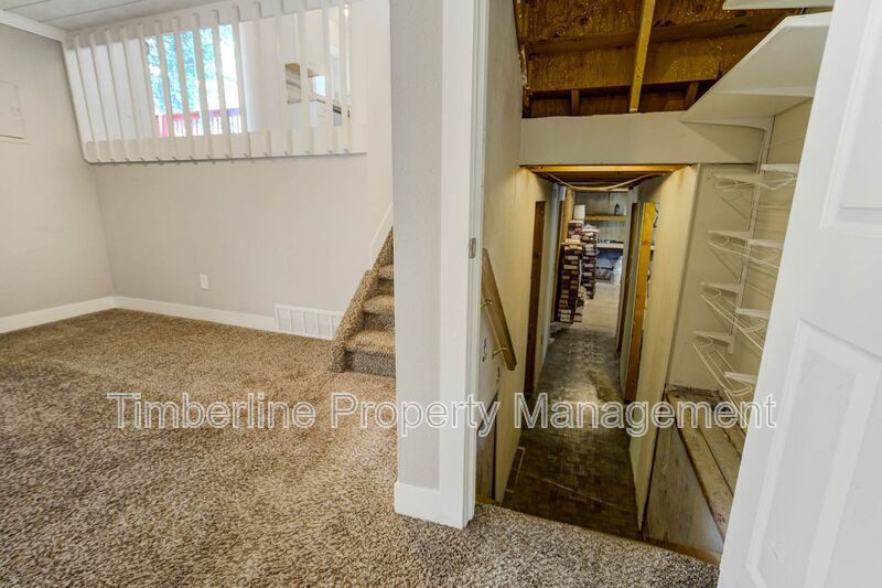 Updated 3 Bedroom plus office near Pulpit Rock! property image