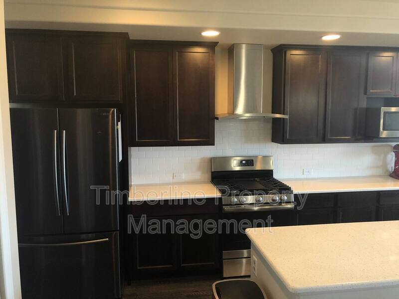 Newer 5bdrm + Office in D20 North Fork With Awesome Views property image